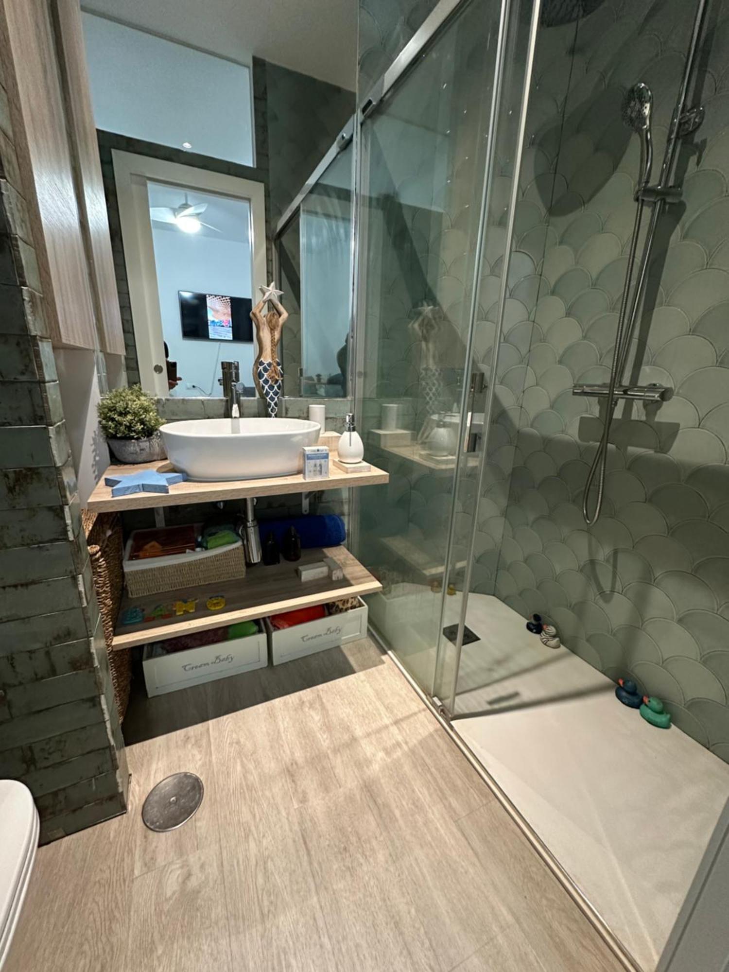 Casa Duque Compartida Familiar 2- Habitacion Bano Propio Sevilla Eksteriør bilde