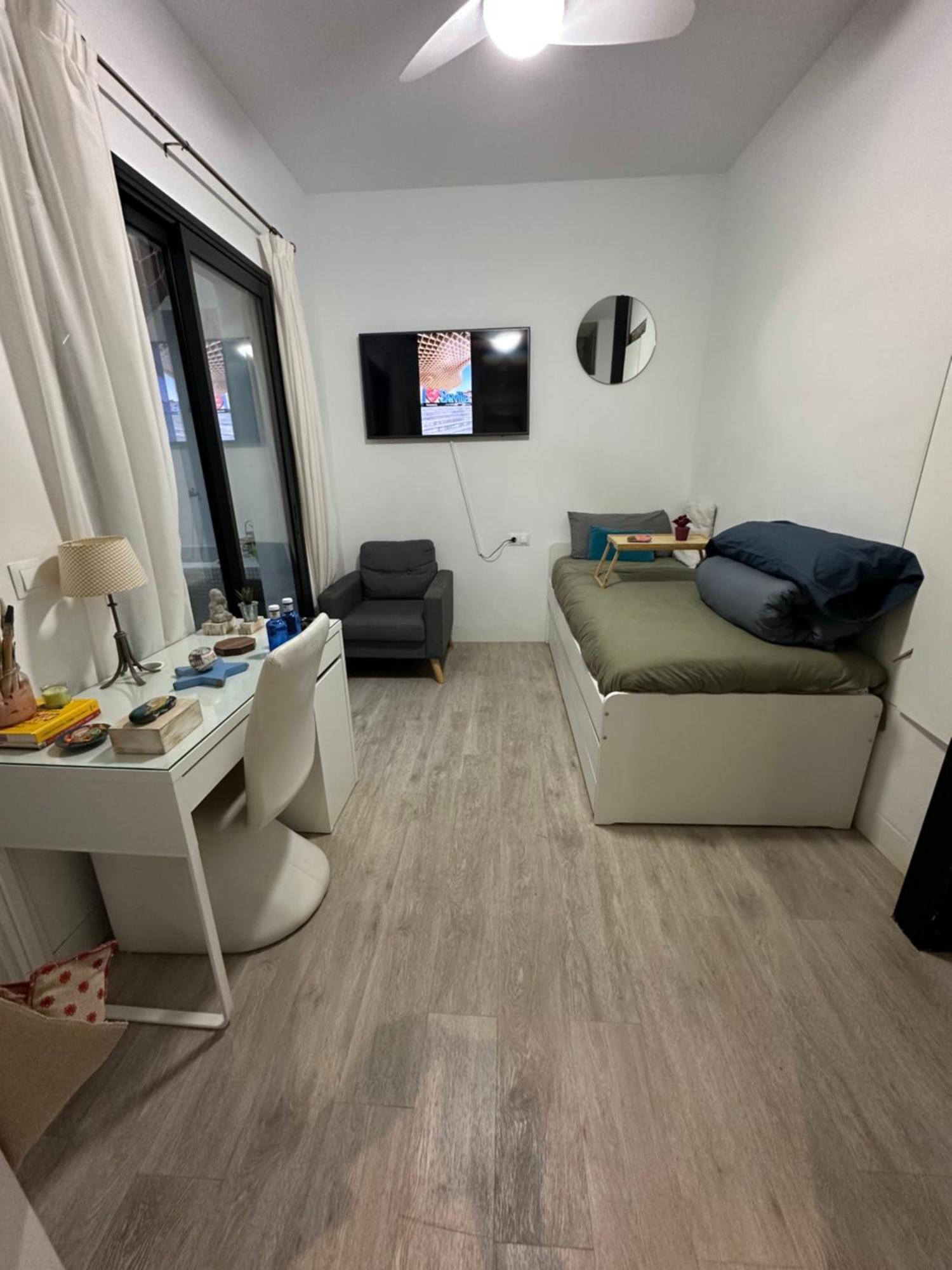 Casa Duque Compartida Familiar 2- Habitacion Bano Propio Sevilla Eksteriør bilde