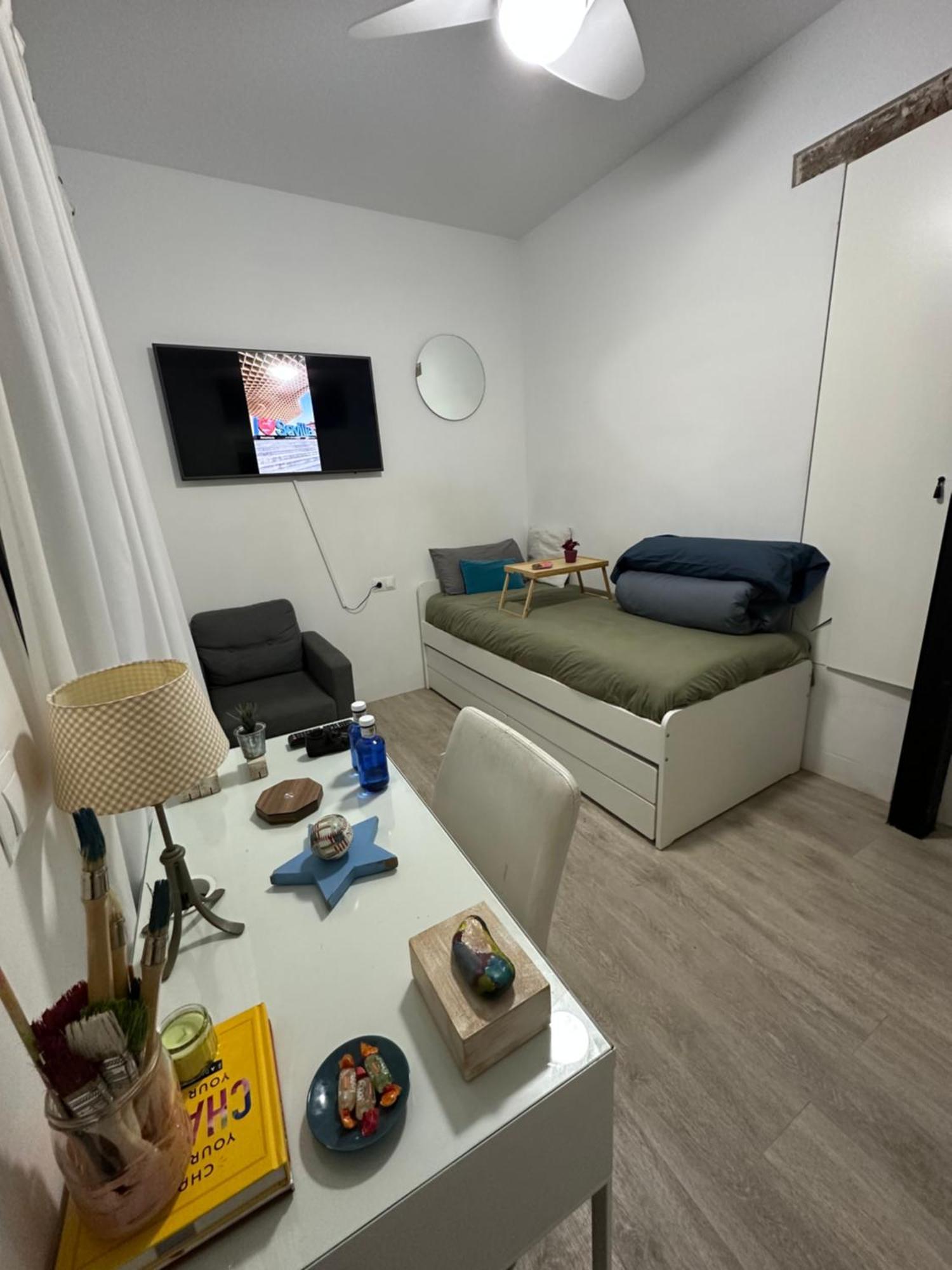 Casa Duque Compartida Familiar 2- Habitacion Bano Propio Sevilla Eksteriør bilde